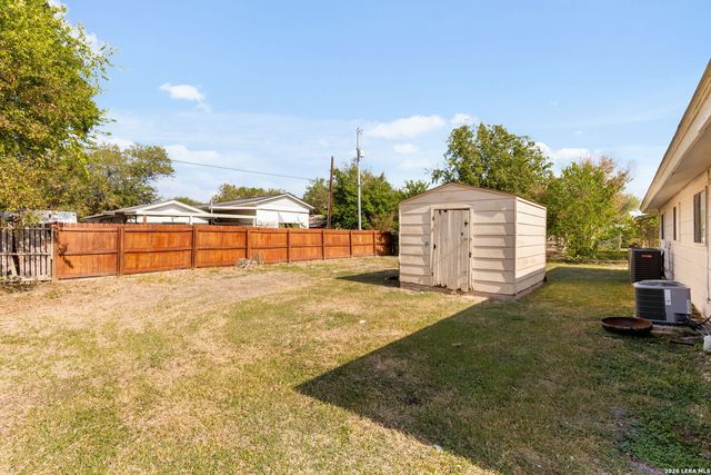 218 Redbud, New Braunfels, TX 78130