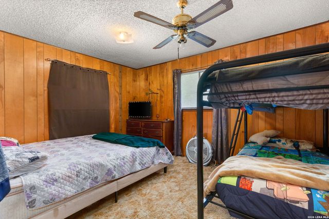 218 Redbud, New Braunfels, TX 78130