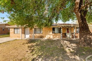 218 Redbud, New Braunfels, TX 78130