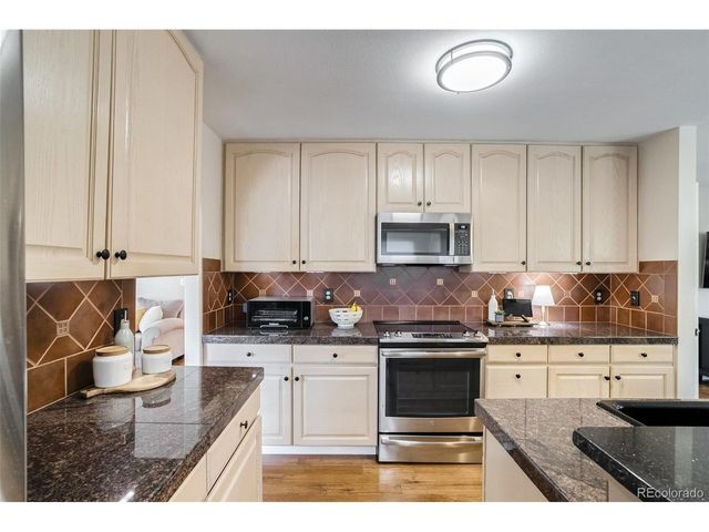 4552 Brookwood Dr, Loveland, CO 80538