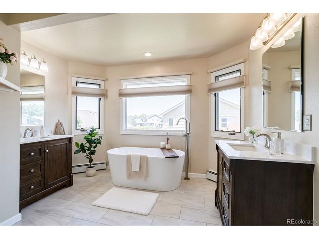 4552 Brookwood Dr, Loveland, CO 80538