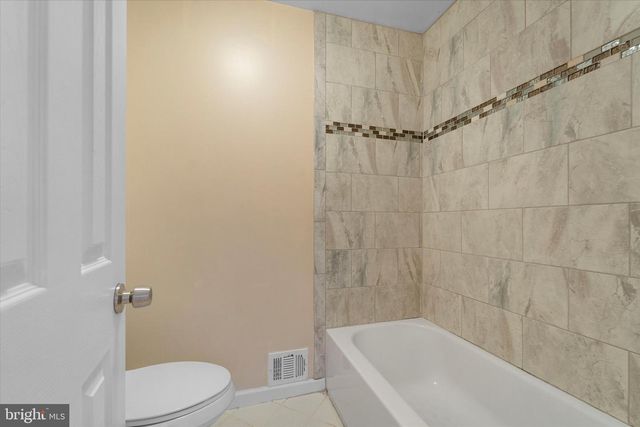 7907 FOREST PATH WAY, Springfield, VA 22153