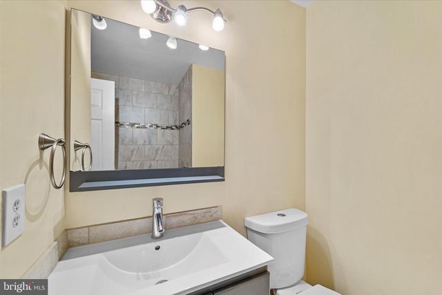 7907 FOREST PATH WAY, Springfield, VA 22153