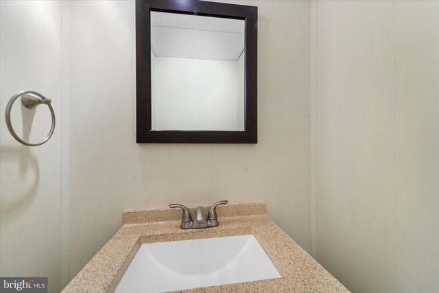 7907 FOREST PATH WAY, Springfield, VA 22153