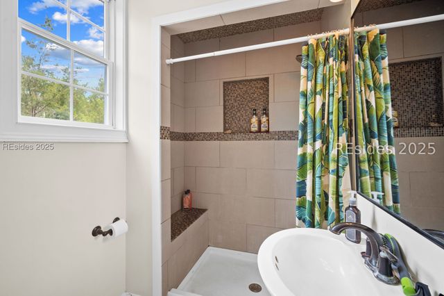 45 Vinel Ln, Bluffton, SC 29910