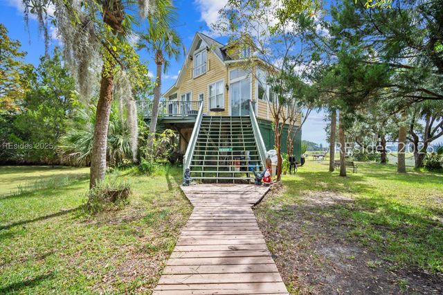 45 Vinel Ln, Bluffton, SC 29910