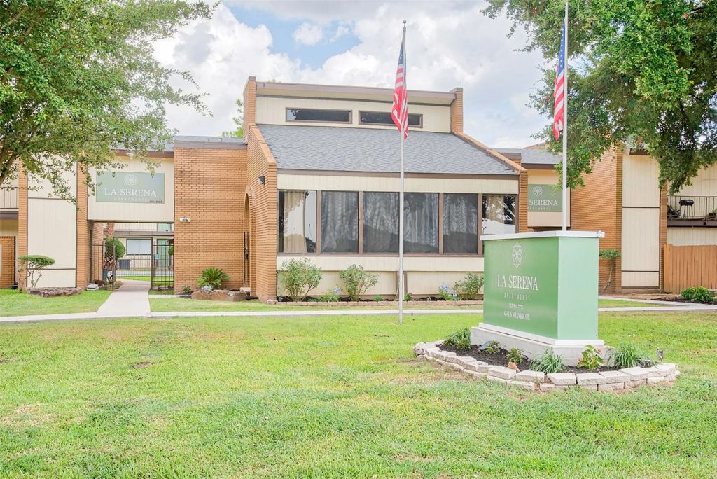 4343 Shaver Street 1002, Pasadena, TX 77504