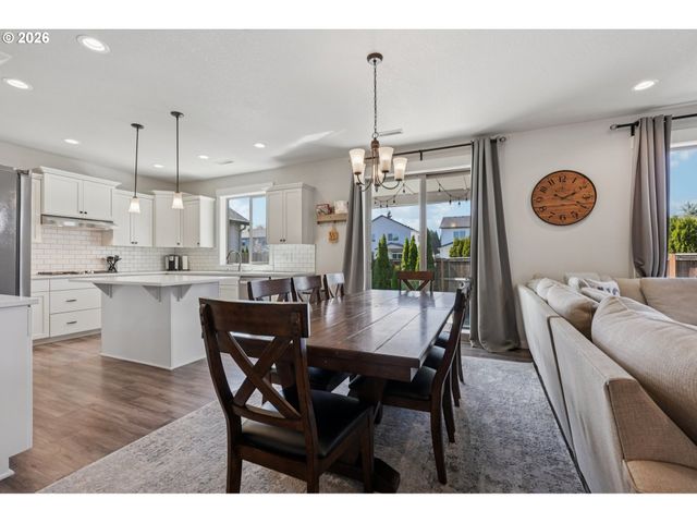 11112 Ne 133RD Ct, Vancouver, WA 98682