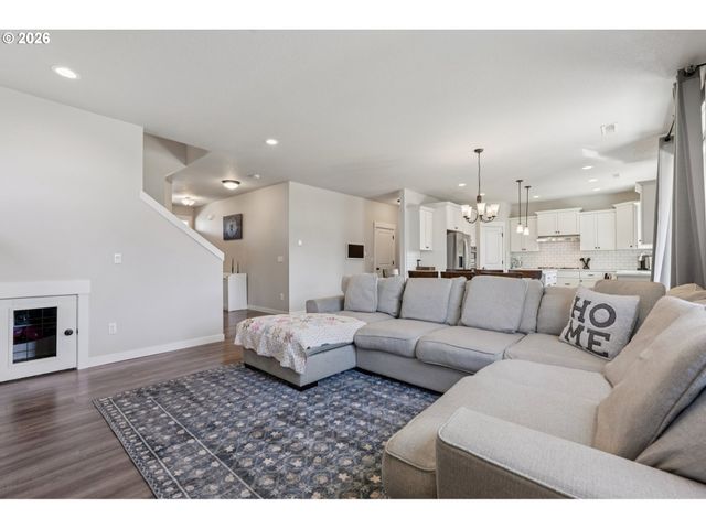 11112 Ne 133RD Ct, Vancouver, WA 98682