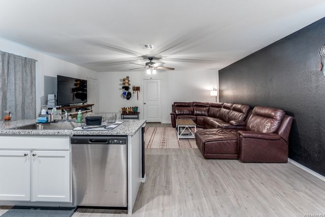 14438 Alluvium, San Antonio, TX 78223