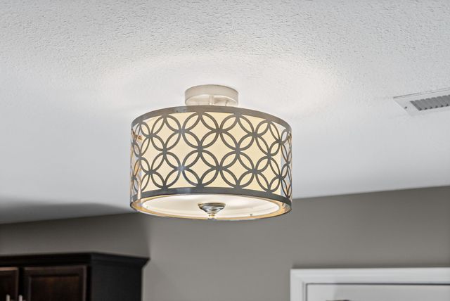 585 Cameo Ct, Clarksville, TN 37042