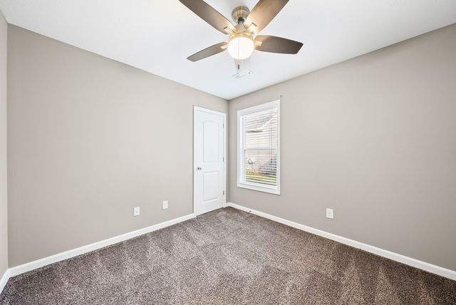 585 Cameo Ct, Clarksville, TN 37042