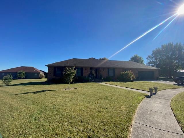 702 Boxwood Drive, Berea, KY 40403