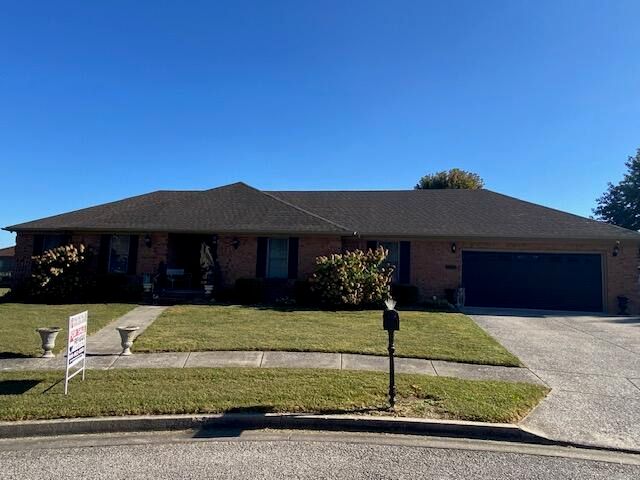 702 Boxwood Drive, Berea, KY 40403
