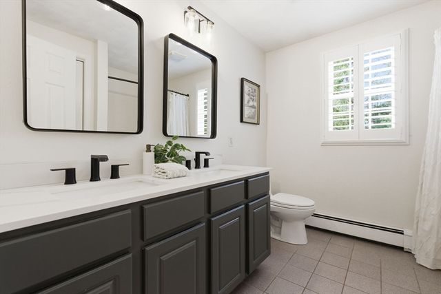 14 Park Street, North Reading, MA 01864