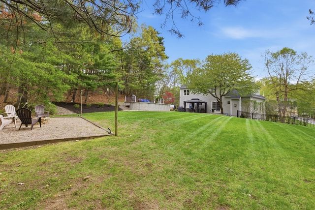14 Park Street, North Reading, MA 01864