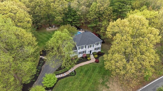 14 Park Street, North Reading, MA 01864