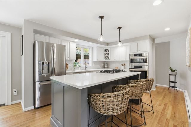 14 Park Street, North Reading, MA 01864
