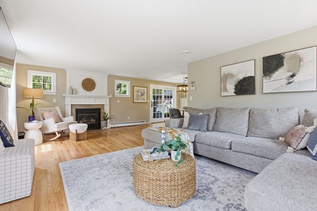 14 Park Street, North Reading, MA 01864
