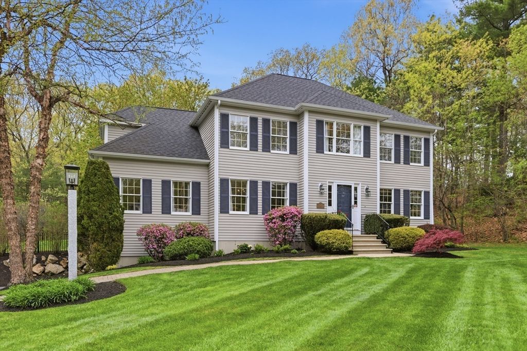 14 Park Street, North Reading, MA 01864