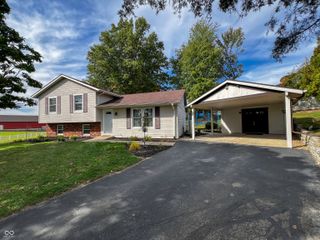 23 Terrance Drive, Batesville, IN 47006