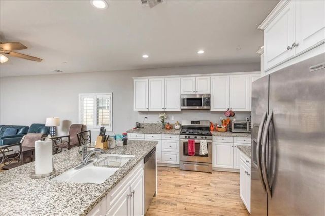 26359 Leos Trail, Menifee, CA 92586