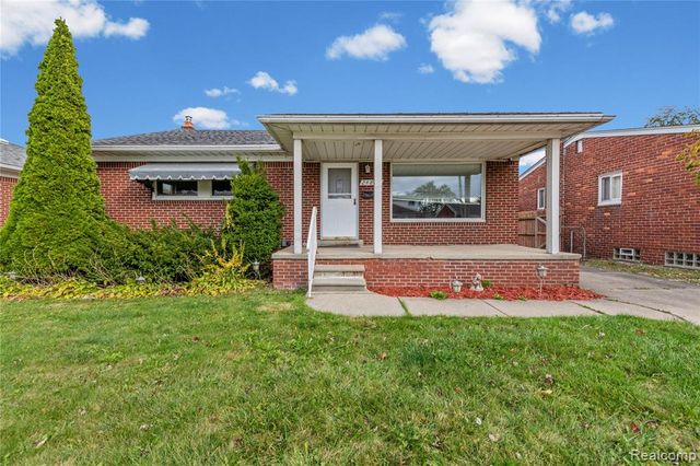 24894 Johnston Avenue, Eastpointe, MI 48021