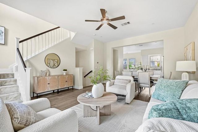 2065 San Luis Avenue, Mountain View, CA 94043