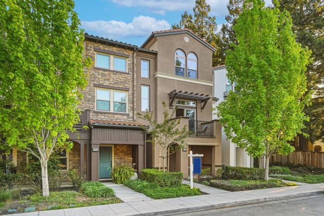 2065 San Luis Avenue, Mountain View, CA 94043