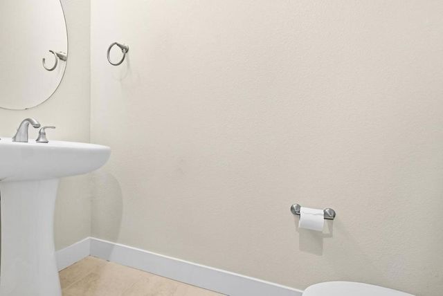 2065 San Luis Avenue, Mountain View, CA 94043