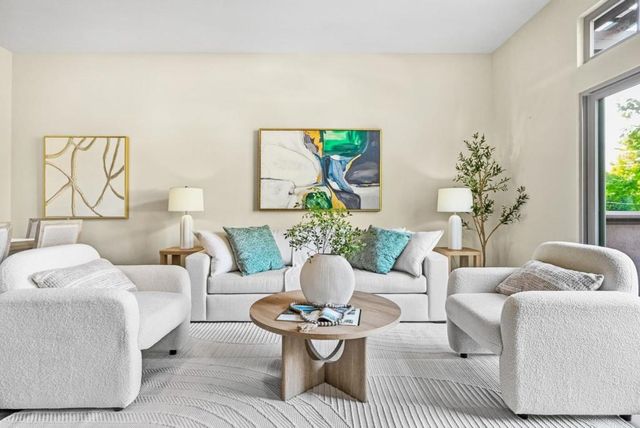 2065 San Luis Avenue, Mountain View, CA 94043
