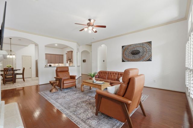 31 W Canyon Wren Circle Circle, The Woodlands, TX 77389