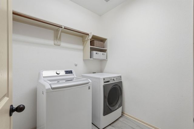 31 W Canyon Wren Circle Circle, The Woodlands, TX 77389