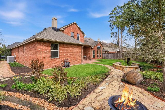 31 W Canyon Wren Circle Circle, The Woodlands, TX 77389