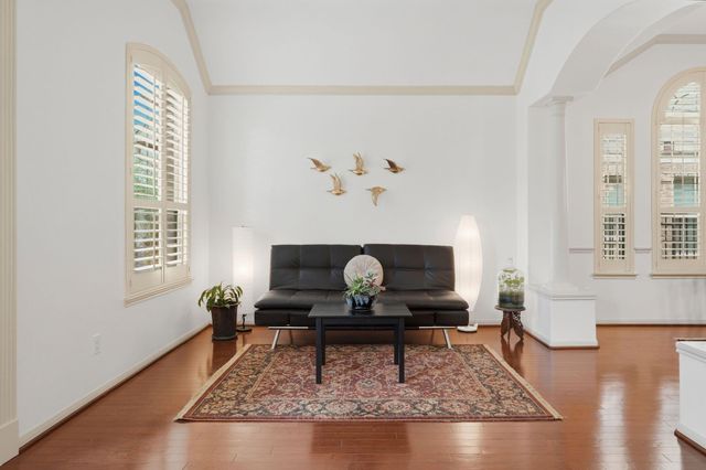 31 W Canyon Wren Circle Circle, The Woodlands, TX 77389