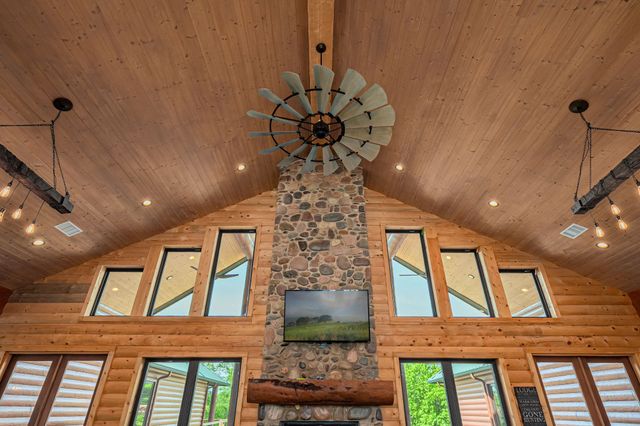 6510 County Road 3409, Lone Oak, TX 75453