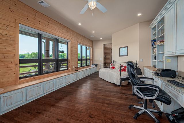 6510 County Road 3409, Lone Oak, TX 75453