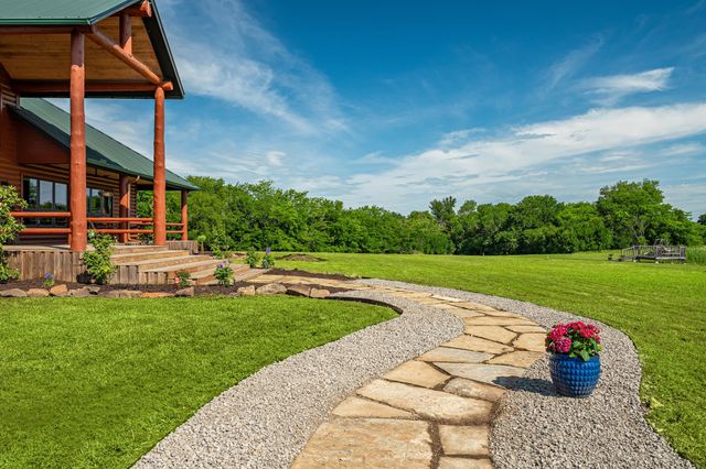 6510 County Road 3409, Lone Oak, TX 75453