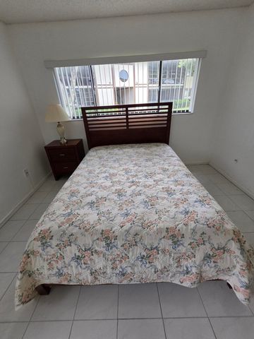 9895 N BELFORT Circle 110, Tamarac, FL 33321