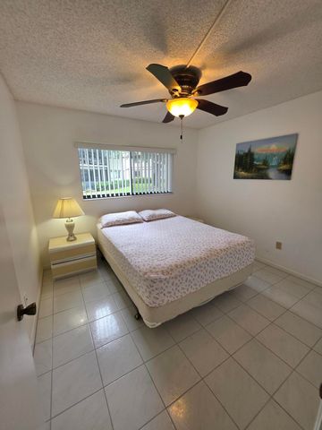 9895 N BELFORT Circle 110, Tamarac, FL 33321