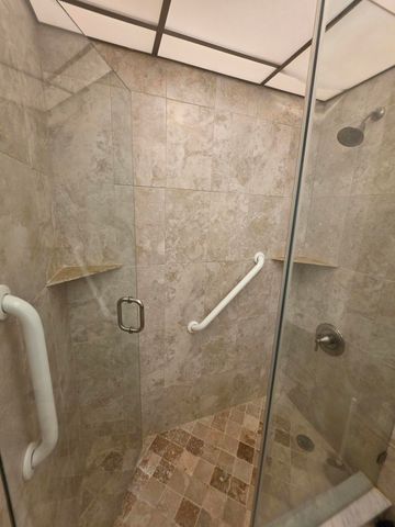 9895 N BELFORT Circle 110, Tamarac, FL 33321