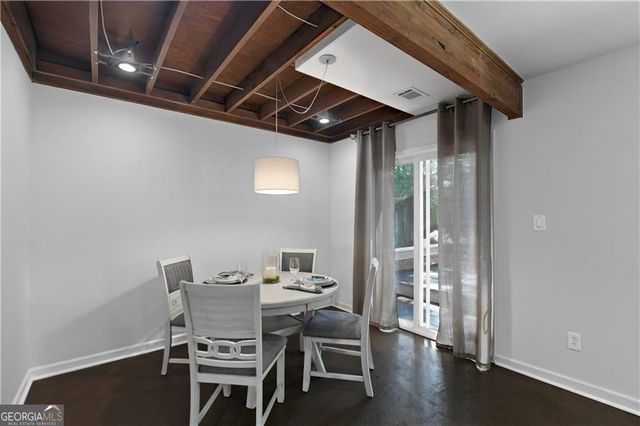 946 Bobcat Court SE, Marietta, GA 30067