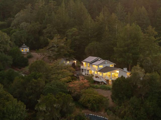 251 Starlight Terrace, Santa Cruz, CA 95065