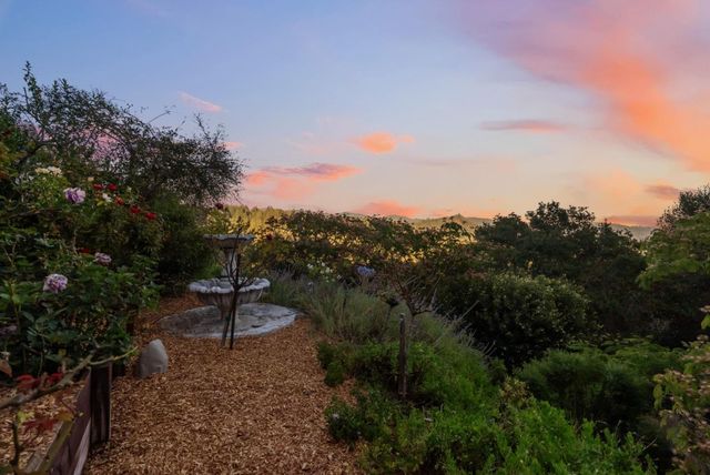 251 Starlight Terrace, Santa Cruz, CA 95065