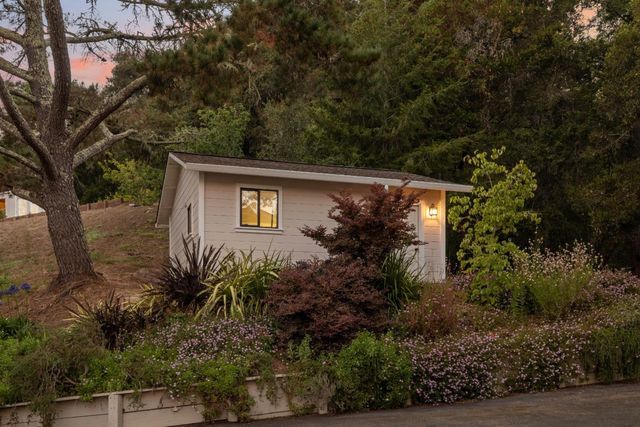251 Starlight Terrace, Santa Cruz, CA 95065