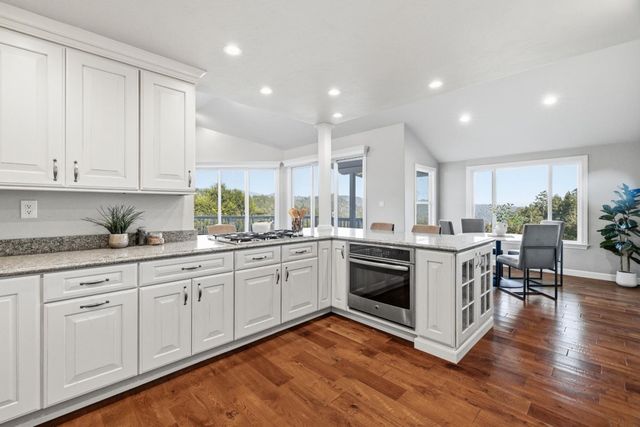 251 Starlight Terrace, Santa Cruz, CA 95065