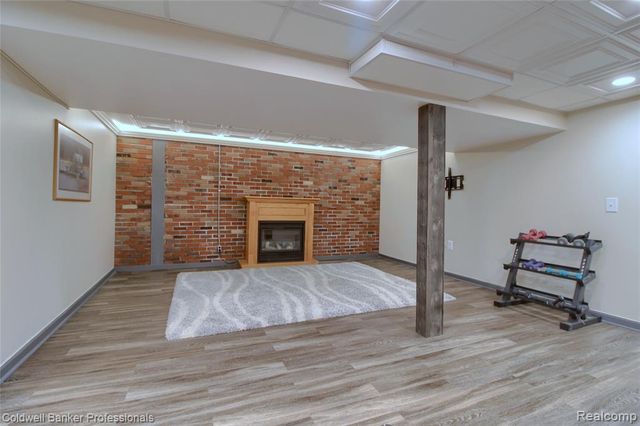 37734 Pickford Drive, Livonia, MI 48152