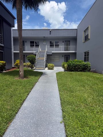 17 Burgundy A, Delray Beach, FL 33484