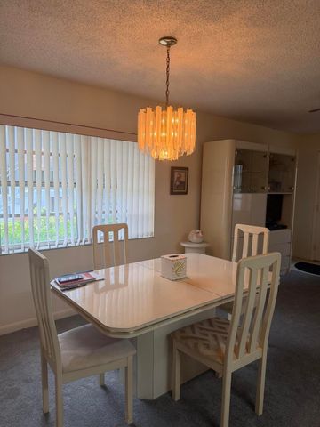 17 Burgundy A, Delray Beach, FL 33484