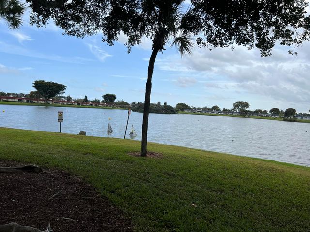 17 Burgundy A, Delray Beach, FL 33484